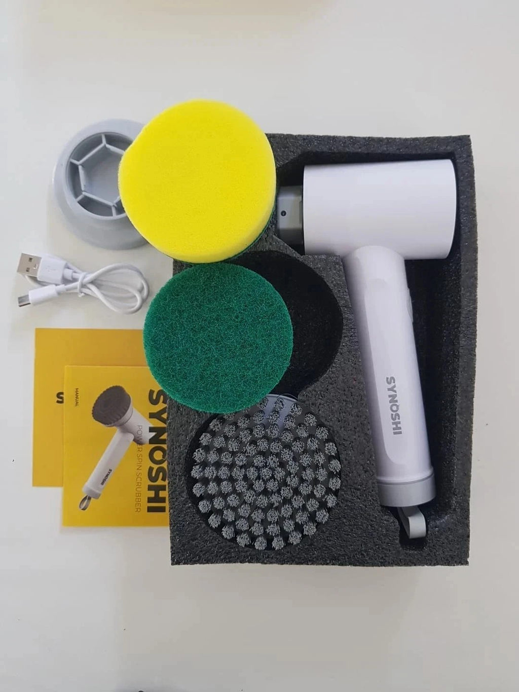 Synoshi Elektrische Reinigungsbürste Power Spin Scrubber 3 Bürstenaufsätze Akku