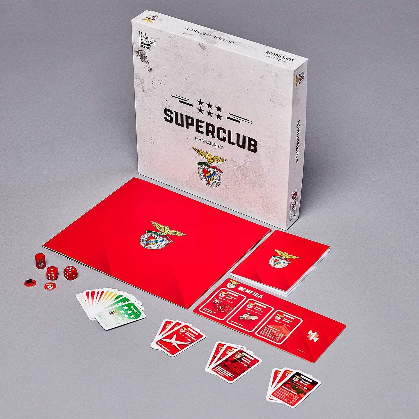 Superclub SL Benfica Manager Kit Fussball Manager Brettspiel Erweiterung für 5. Mitspieler ENG POR